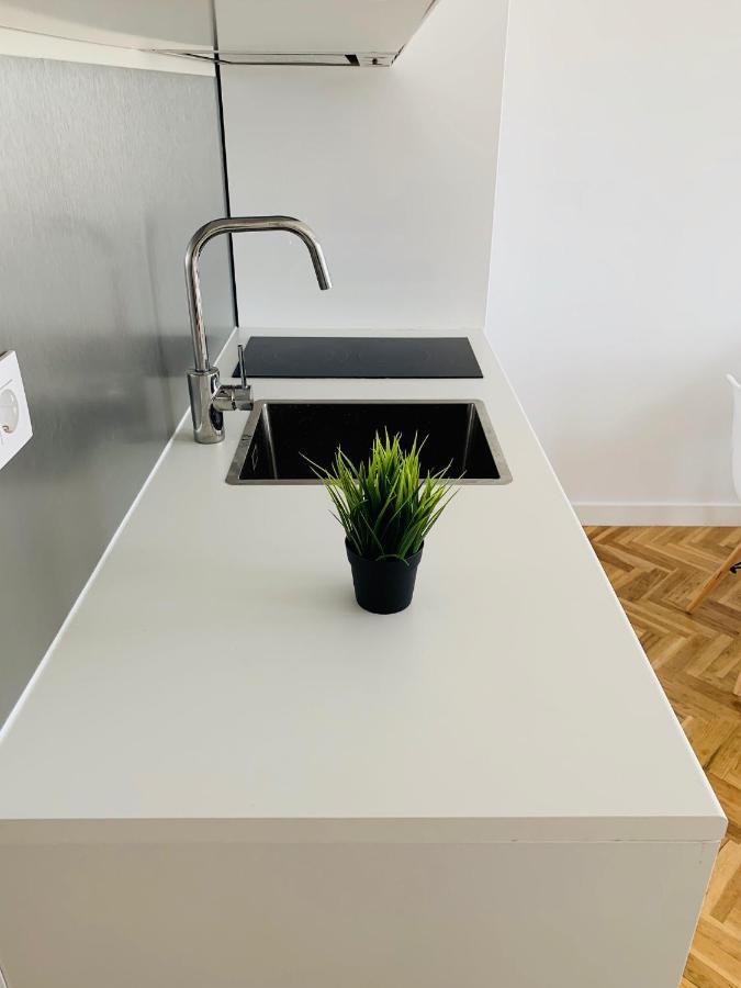 Pisos Con Piscina Barrio Exclusivo-Wizinkcenter Alquiler Temporada Apartment Madrid Exterior photo